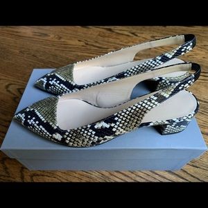 Everlane The Editor Slingback Heel—size 8 BUT runs small—Snakeskin/Multi